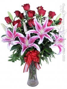 Dozen Roses & Lilies