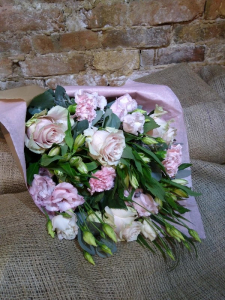 Classic Pinks Bouquet