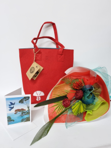 Flax Bouquet & Tote Bag