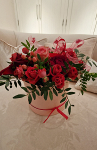 Romance Floral Hat Box
