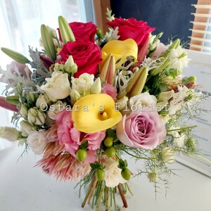 Thalia-Handtied Bouquet