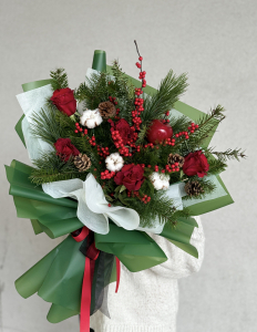 Holly Jolly Bouquet