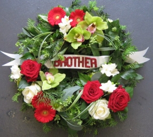 Modern Sympathy Wreath