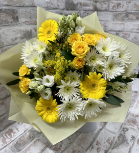 Yellow & White Bouquet