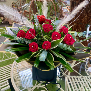 Luxury Diamanté Dozen Red Roses