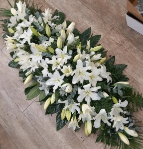 5ft All White Lily Spray