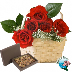 Red Rose Basket With Choc
