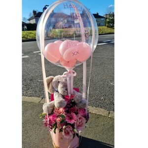 Hot Air Balloon With HatBox Flowers