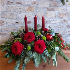 Mistletoe Kisses Table Ce