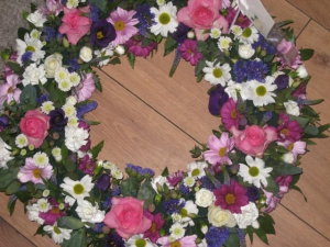 Funeral Wreath 18 Inch