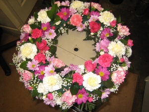 14 inch Funeral Wreath