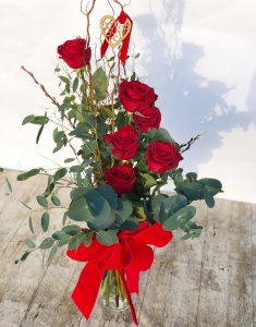 6 Red Roses Glass Vase