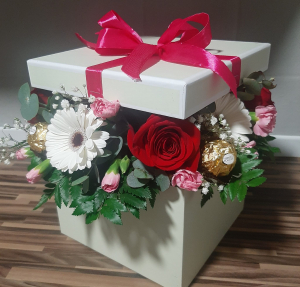 Surprise Her..Gift Box