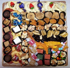 Dried Fruit Nuts & Chocs