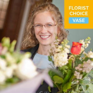  Order Florist Choice Vase flowers